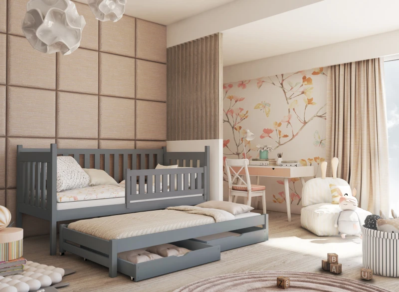 Szare łóżko młodzieżowe z dodatkowym materacem, idealne dla rodzeństwa.