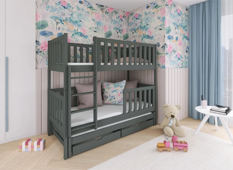 Białe łóżko dziecięce z szufladami i łóżeczko niemowlęce w pokoju z tapetą w kwiaty.