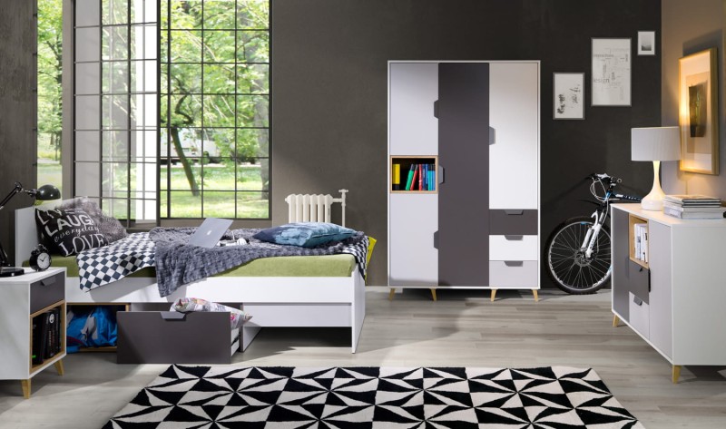 Pokój młodzieżowy z biało-szarymi meblami, funkcjonalną szafą i łóżkiem z pojemnikiem