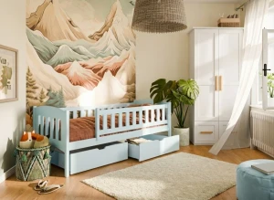 Stylowe jasnoniebieskie łóżko dziecięce z praktycznym miejscem do przechowywania