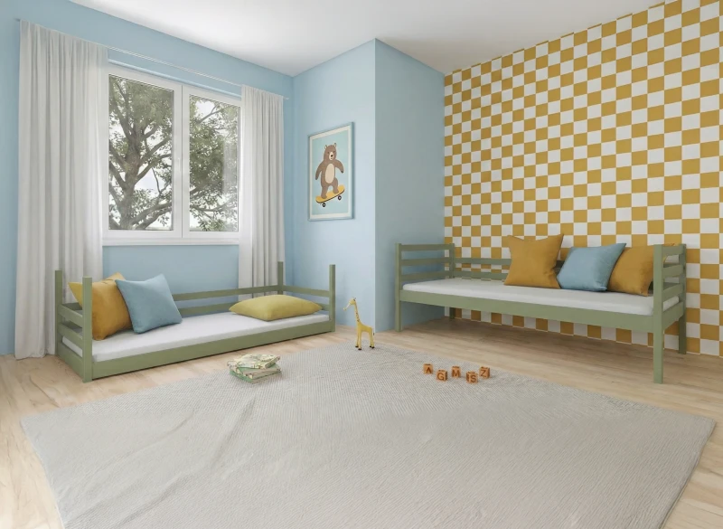 Błękitny pokój dziecięcy z zielonymi meblami i dekoracyjną tapetą w kratkę.