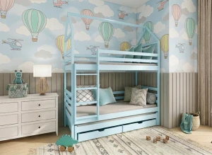 Stylowe łóżko piętrowe domek dla dzieci w kolorze jasnoniebieskim z dodatkowym spaniem.
