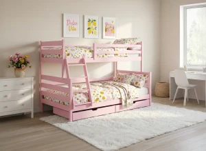 Różowe drewniane łóżko piętrowe z szufladami w jasnym pokoju dziecięcym.