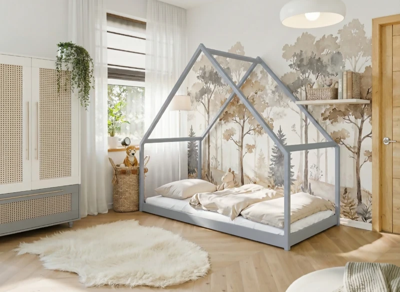 Białe drewniane łóżko domek z wysuwanym łóżkiem i szufladami, rysunek techniczny z wymiarami na białym tle.